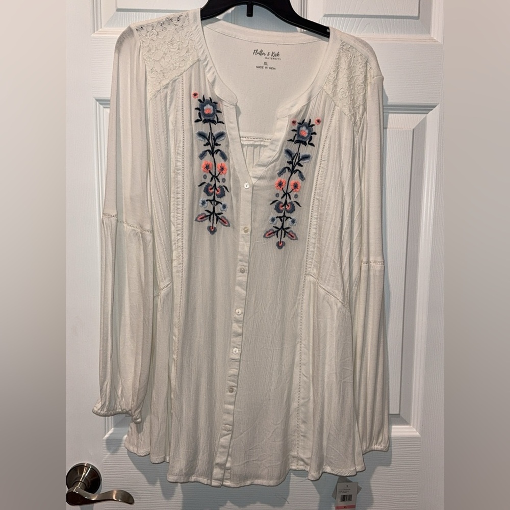 NWT Maternity Flutter & Kick XL Blouse